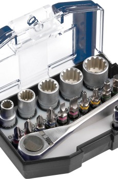 8889 PROFESJONELL BITS OG SOCKETS, BIT BOX 17 DELER